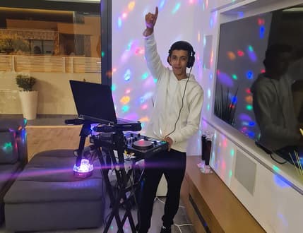 Image 1 for Dj Rincho