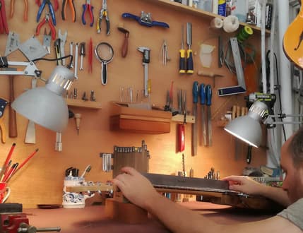 Image 4 for Jai Guitar Workshop