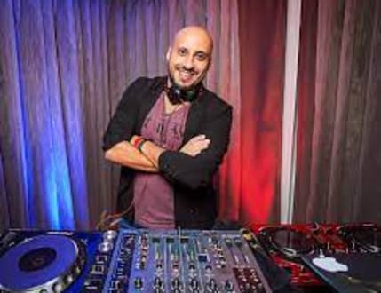 Image 1 for DJ Live