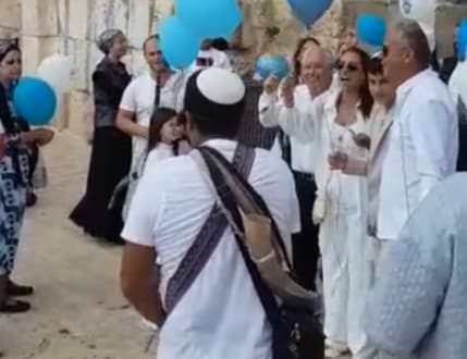 Image 1 for מתופפי מרים