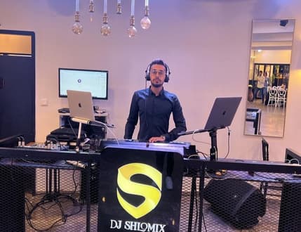 תמונה 1 עבור DJ Shlomix