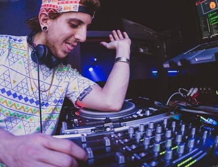 תמונה 2 עבור DJ Benji