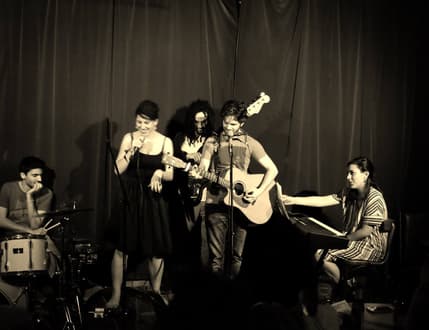 Image 4 for Naomi Yeivin