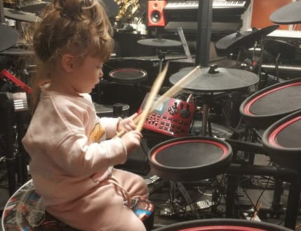 Image 3 for Drummer המרכז למוסיקה ולימודי נגינה