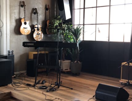 Image 3 for Guitar Loft Tel Aviv