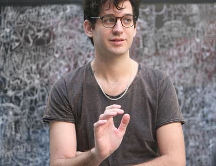 תמונה 3 עבור Yuval Lev Ari