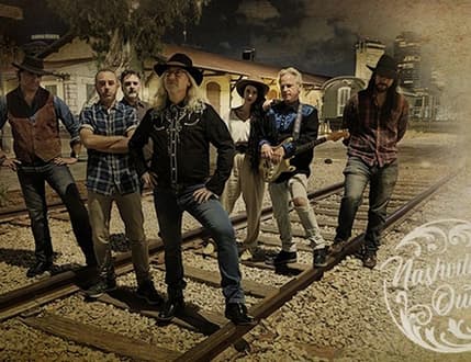 תמונה 1 עבור Nashville Outlaws — שלושה אקורדים ולב