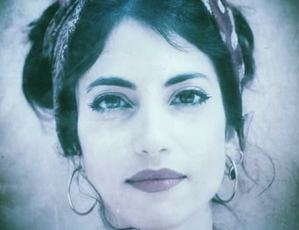 Image 4 for Moriya Maatuf