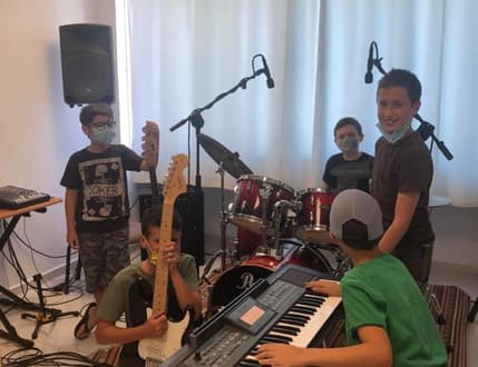 תמונה 2 עבור רוקסקול הרצליה - Rockschool