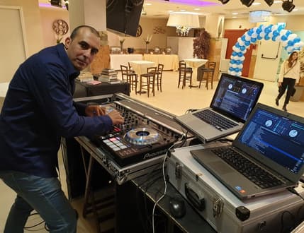 Image 1 for Dj שרון כהן מוסיקה לאירועים