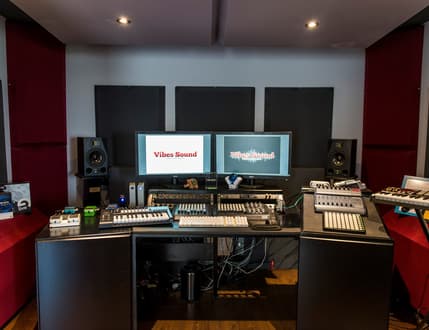 Image 2 for Vibes Sound Production