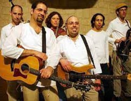 Image 2 for Hakelim Band - להקת נושאי הכלים מוזיקה יהודית