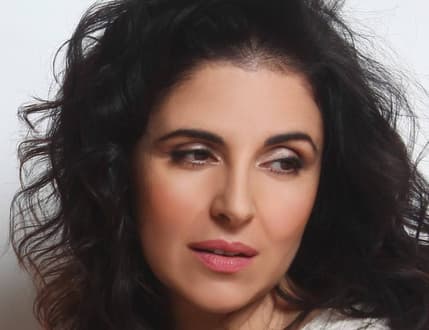 תמונה 3 עבור Claire Ben David