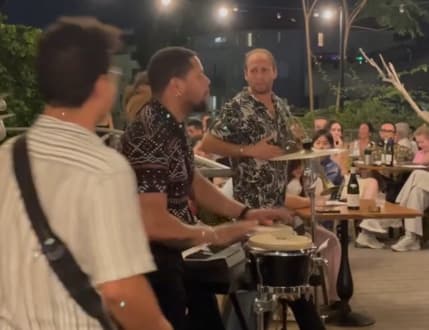 תמונה 4 עבור h winebar