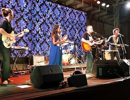 תמונה 4 עבור חיים אוליאל-להקת שפתיים